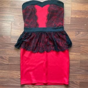 Red Body-con Sleeveless Dress with Black Lace